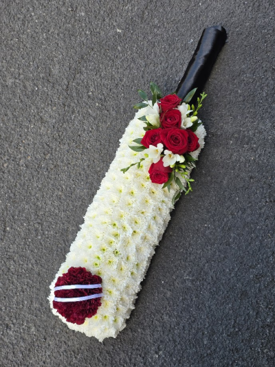 Cricket Bat - Funeral tribute perfect for a cricket fan or former player Cricket Bat - Funeral tribute perfect for a cricket fan or former player
